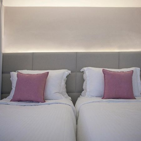 Aquarius Boutique Hotel 罗希姆诺 外观 照片