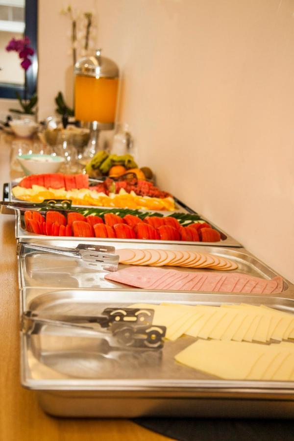 Aquarius Boutique Hotel 罗希姆诺 外观 照片