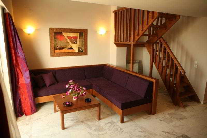 Aquarius Boutique Hotel 罗希姆诺 外观 照片